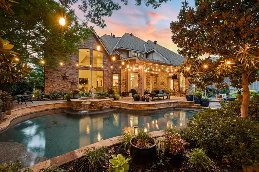 2706 Red Oak Court W, Colleyville, TX 76034 - #2