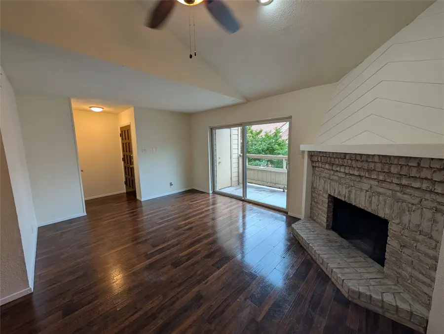 5200 Martel Avenue #11N, Dallas, TX 75206 - #2
