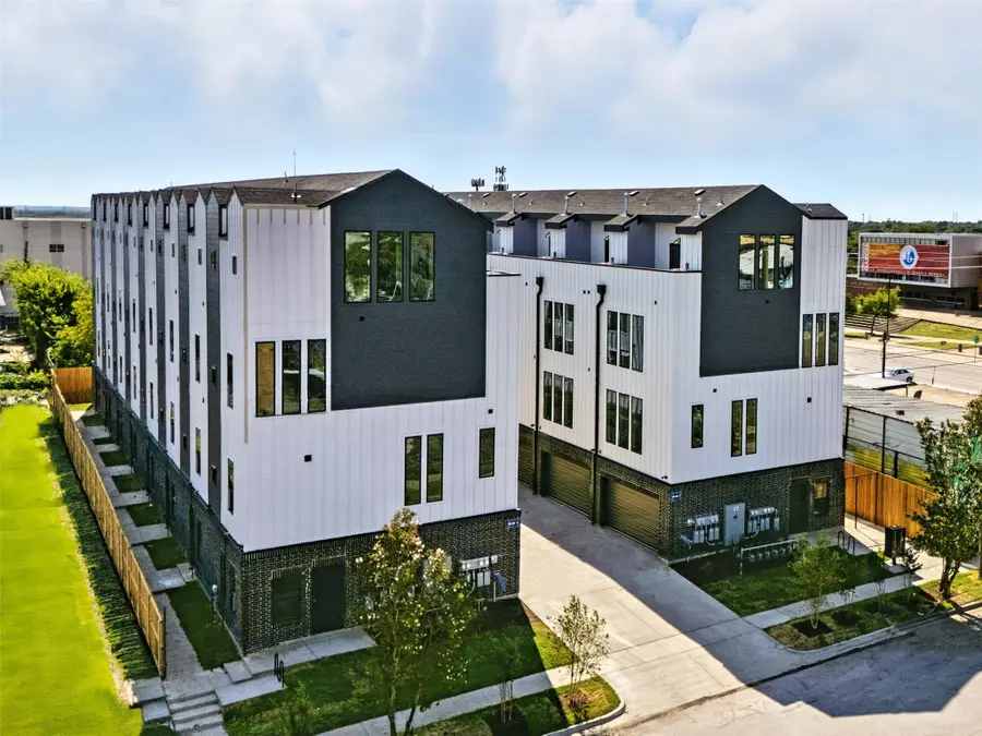 312 N Lancaster Avenue #104, Dallas, TX 75203 - #3