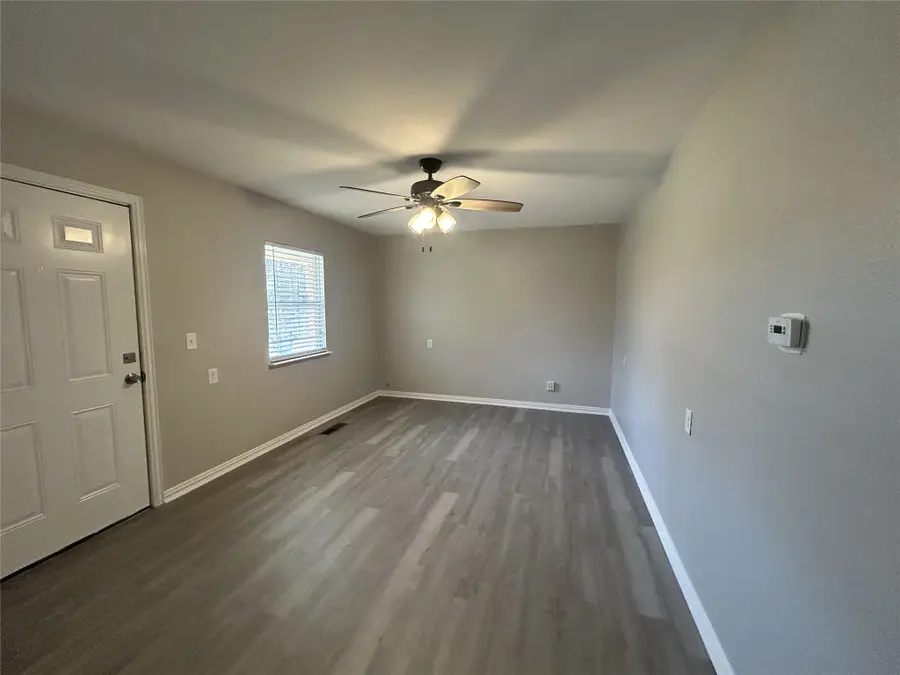 6406 Waynewood Court, Fort Worth, TX 76135 - #2