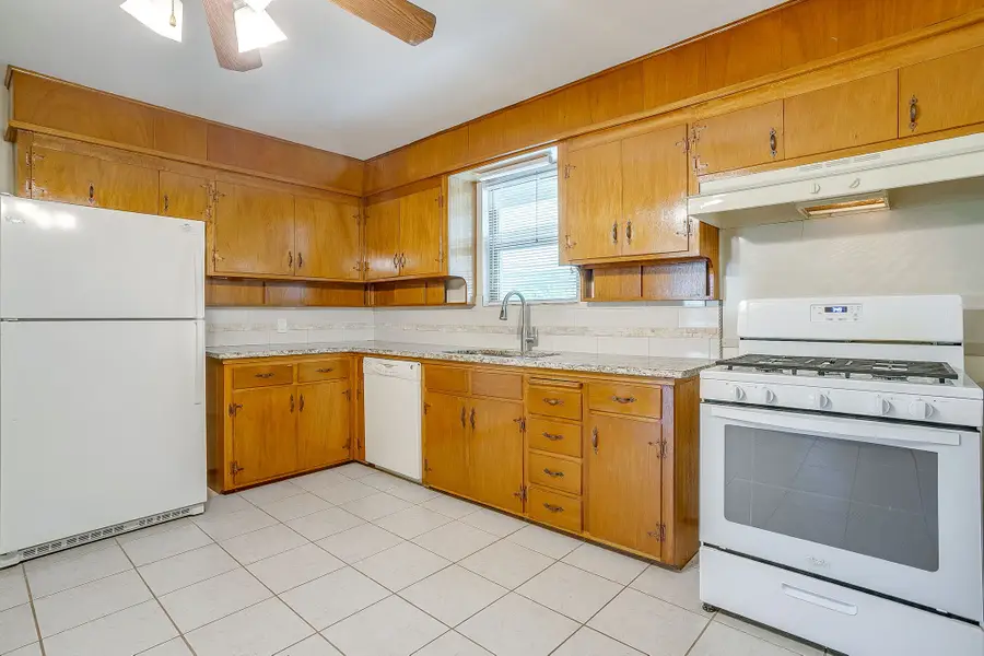 4952 Stadium Drive, Fort Worth, TX 76133 - #3