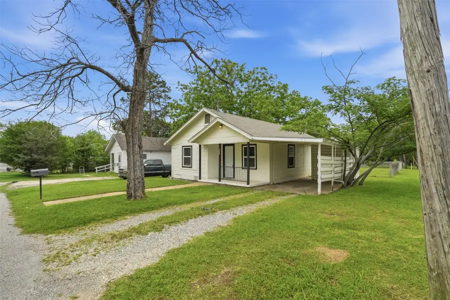 500 E Heron Street, Denison, TX 75021 - #2