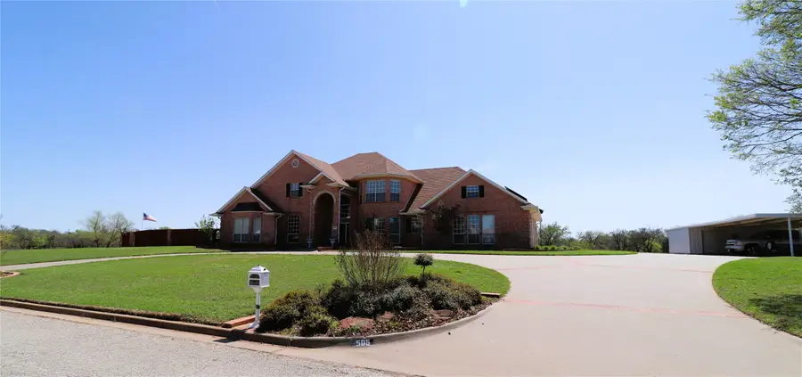 505 Country Club Drive, Henrietta, TX 76365 - #2