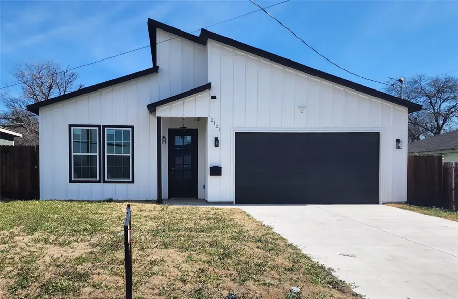 2121 S Edgewood Terrace, Fort Worth, TX 76105 - #2