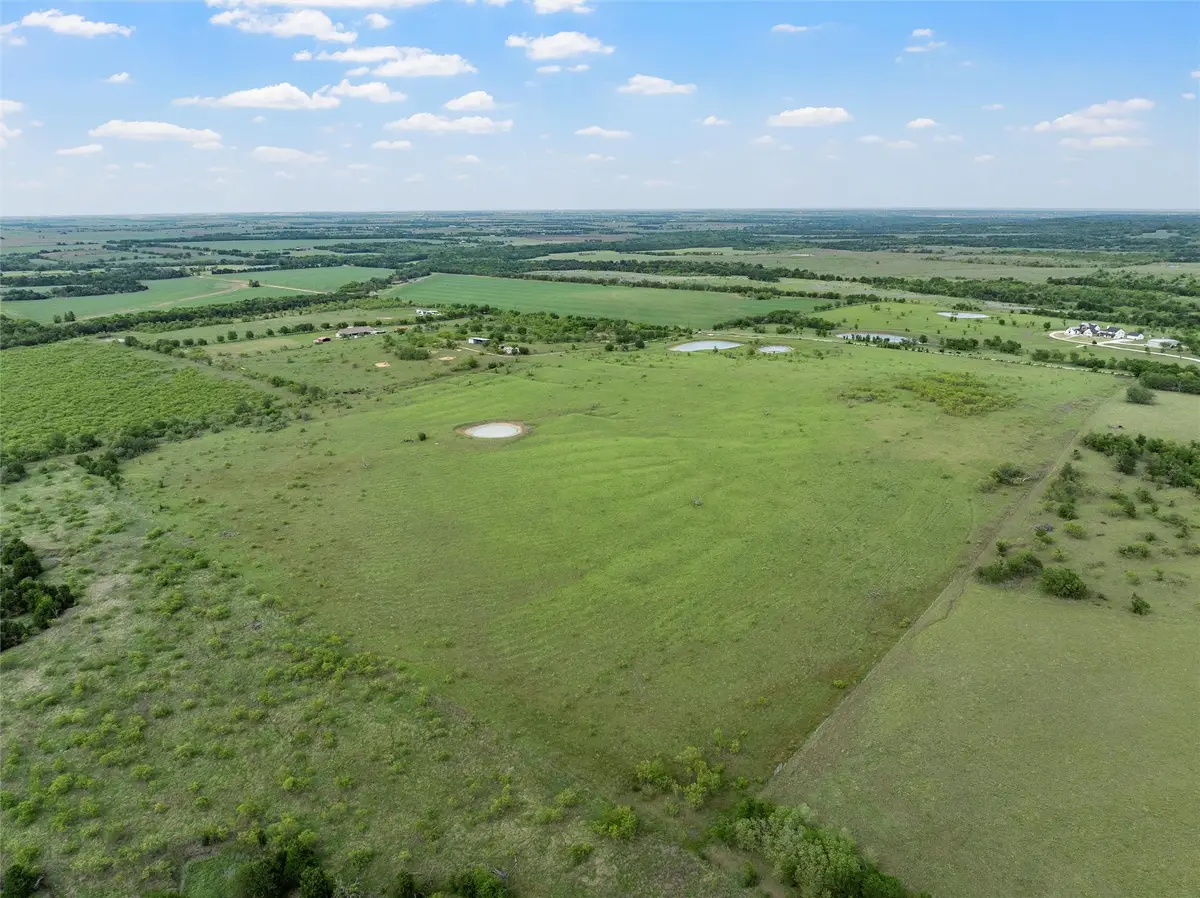 TBD Cr 462, Lott, TX 76656 - #1