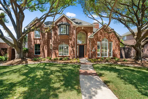 4541 Huntwick Drive, Plano, TX 75024