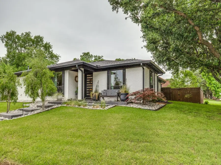 2006 Brookside Drive, Grapevine, TX 76051 - #2