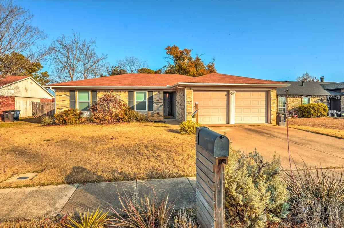 7625 Portman Avenue, Fort Worth, TX 76112 - #1