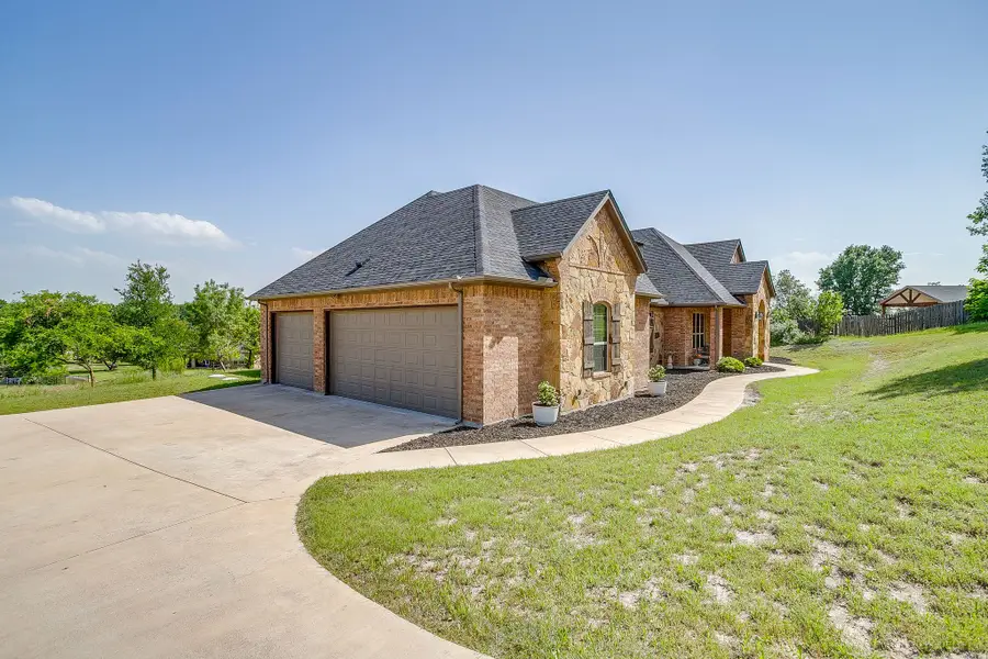 190 Ethan Drive, Hudson Oaks, TX 76087 - #2