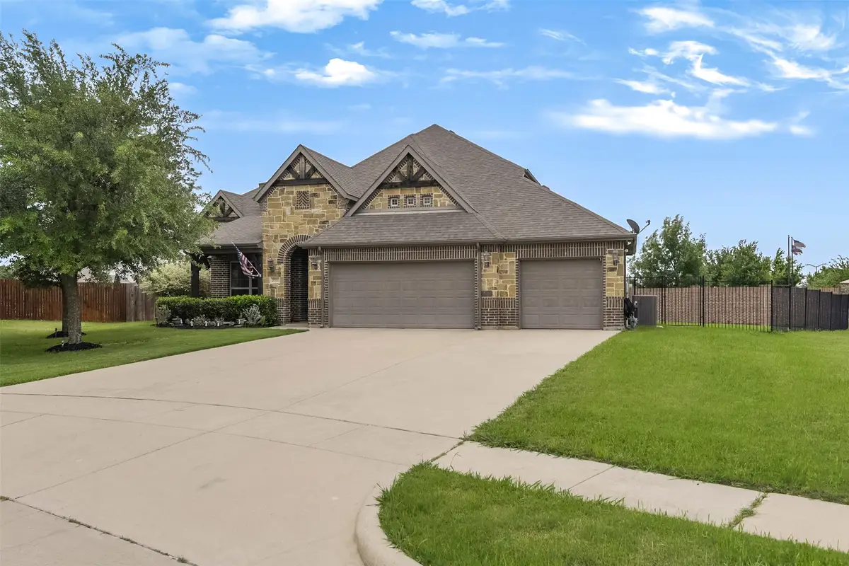 2701 Elmwood Drive, Burleson, TX 76028 - #1