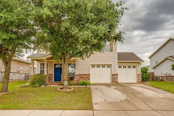 3028 Wakecrest Drive, Fort Worth, TX 76108