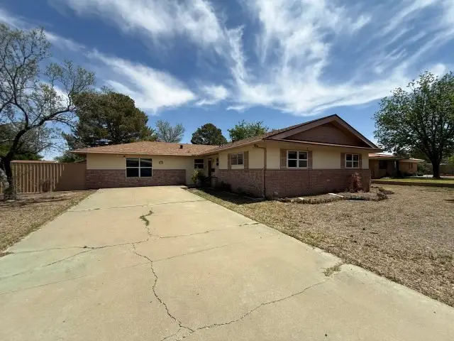 306 S Summit Street, Fort Stockton, TX 79735 - #1
