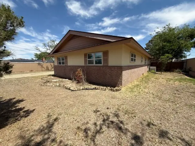 306 S Summit Street, Fort Stockton, TX 79735 - #2