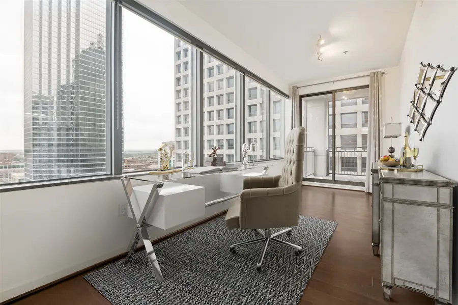 1200 Main Street #1806, Dallas, TX 75202 - #2