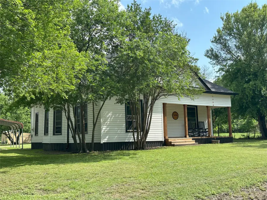 506 NE 3rd Street, Hubbard, TX 76648 - #2