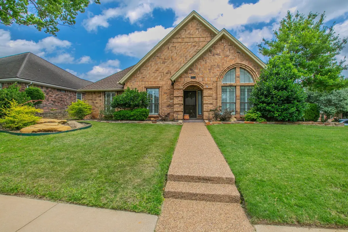 1925 Glenbrook Court, Bedford, TX 76021 - #1