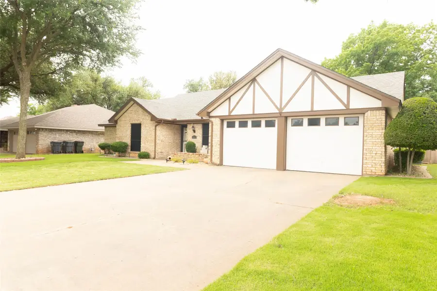 3006 Cromwell Avenue, Wichita Falls, TX 76309 - #3