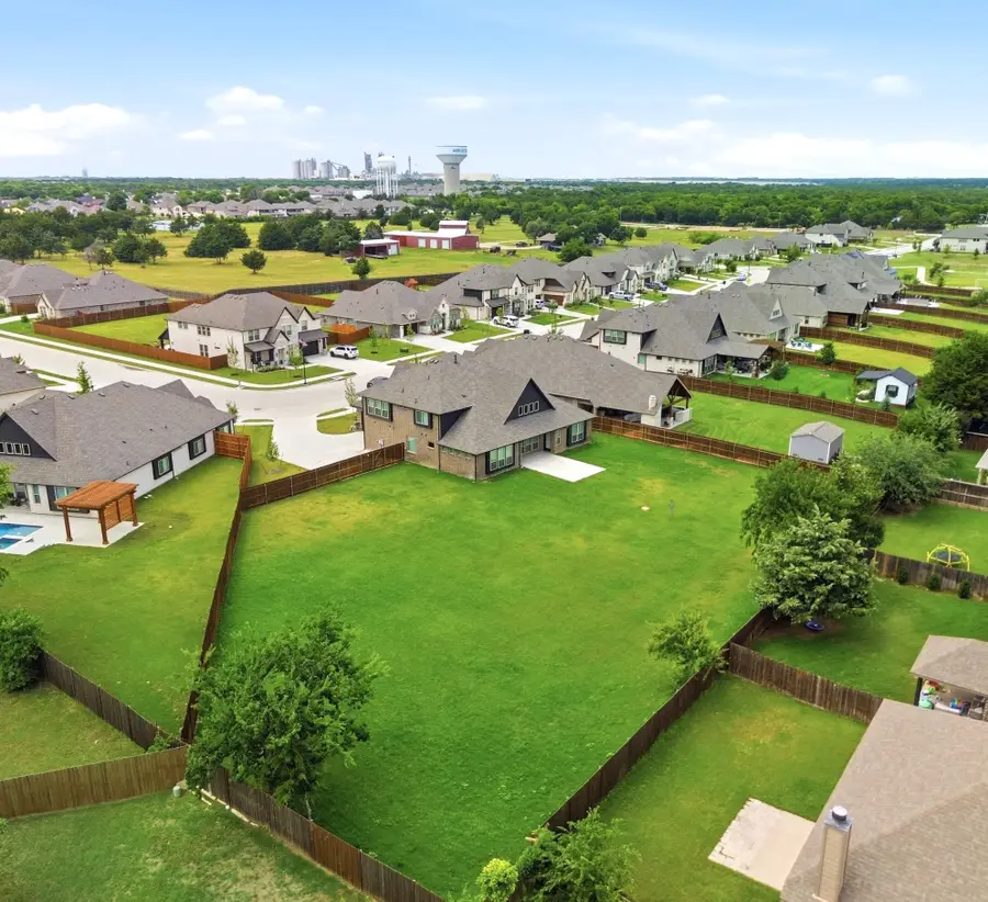 902 S Bluebird Lane, Midlothian, TX 76065 - #3