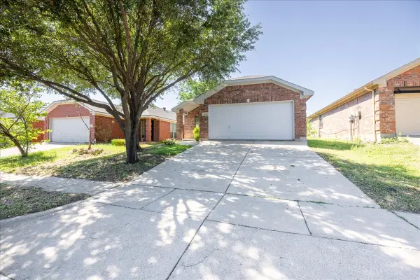 1014 Savage Drive, Denton, TX 76207