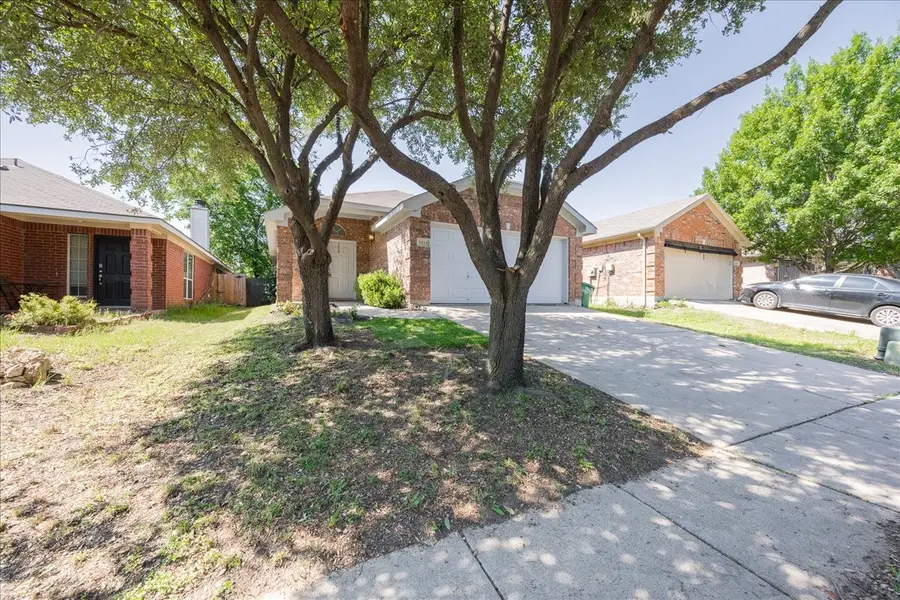 1014 Savage Drive, Denton, TX 76207 - #2