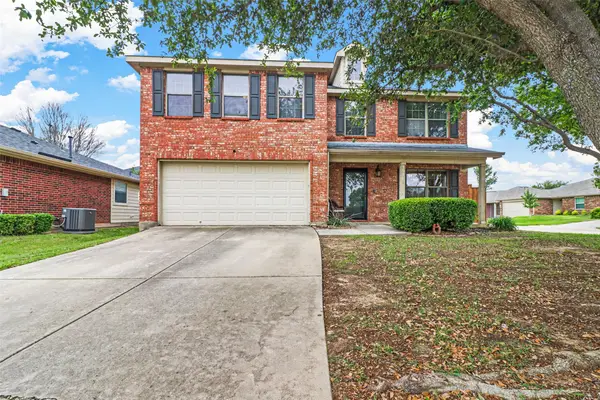 1516 Sequoia Grove Lane, Lewisville, TX 75067