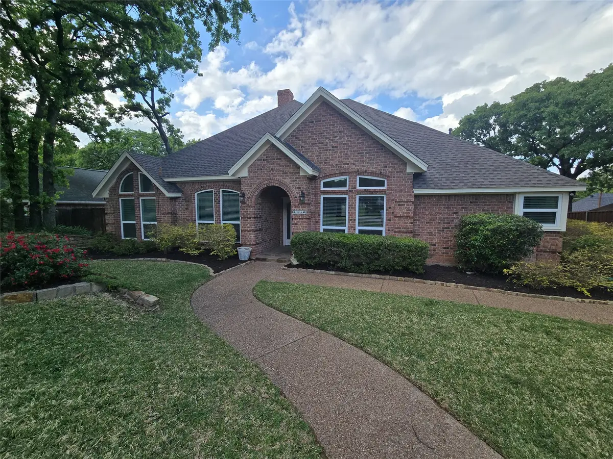 2954 Woodland Hills Drive, Grapevine, TX 76051 - #1