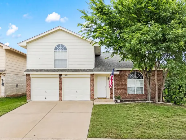 3216 Fountain Parkway, Fort Worth, TX 76053
