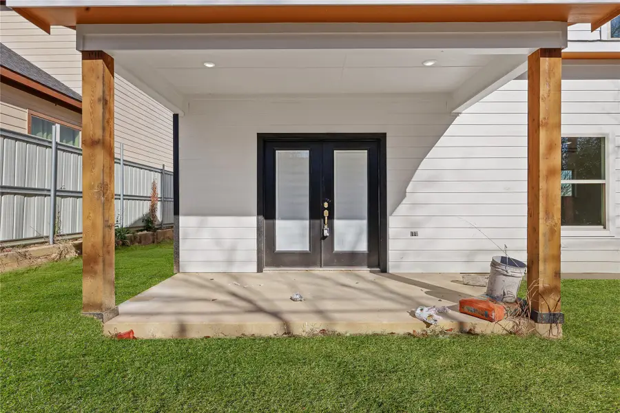 1608 D Avenue, Fort Worth, TX 76104 - #3