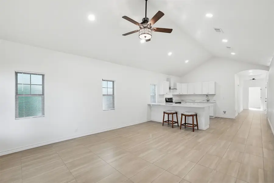3015 Elinor Street, Fort Worth, TX 76111 - #3