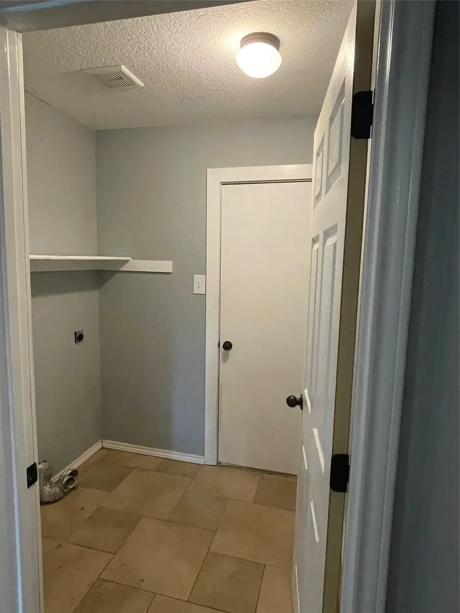 4613 Saint Thomas Pl Place, Fort Worth, TX 76135 - #2