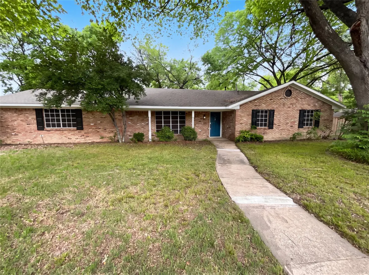 2017 Greenbriar Lane, Plano, TX 75074 - #1