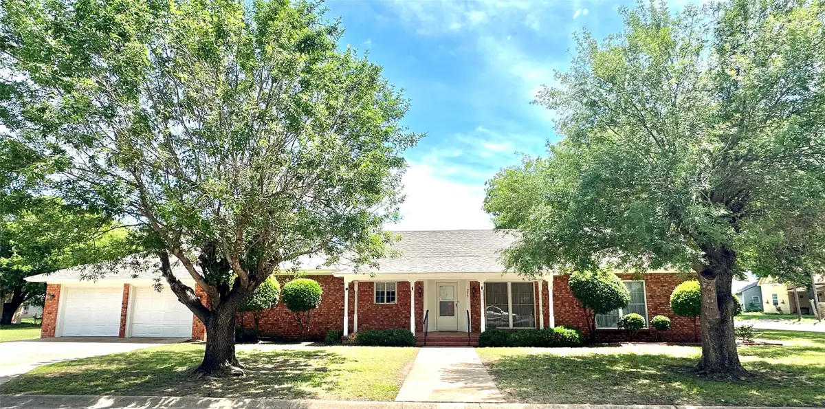 211 Spill Street, Winters, TX 79567 - #1