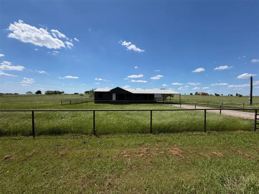 6151 Miller Road, Krum, TX 76249 - #3