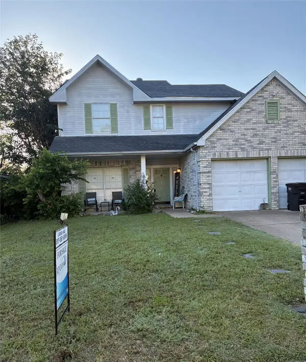 7436 Blackthorn Drive, Fort Worth, TX 76137