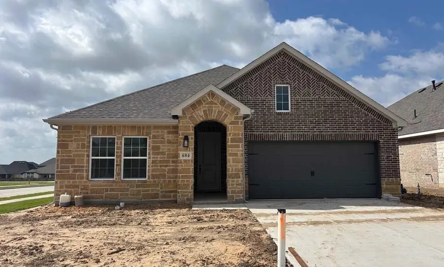 684 Tyronza Drive, Justin, TX 76247 - #2