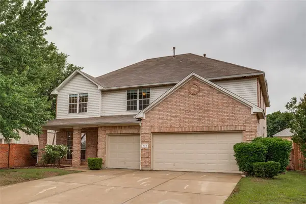 734 Crownpoint Court, Arlington, TX 76002