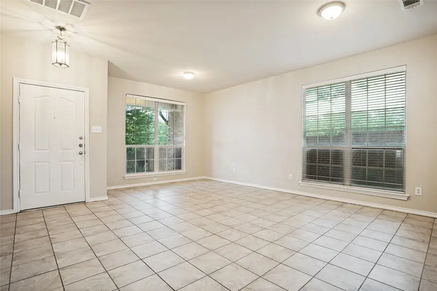734 Crownpoint Court, Arlington, TX 76002 - #3