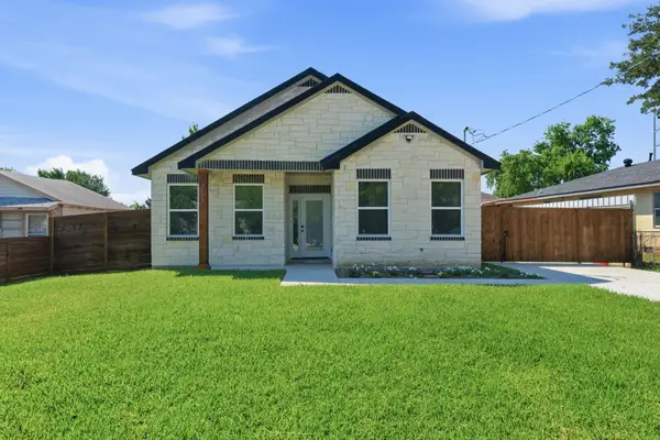 2406 Naoma Street, Dallas, TX 75241