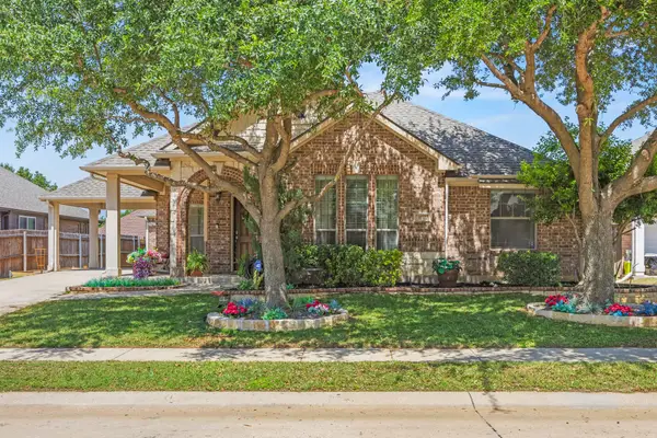 1117 Ponderosa Drive, Aubrey, TX 76227