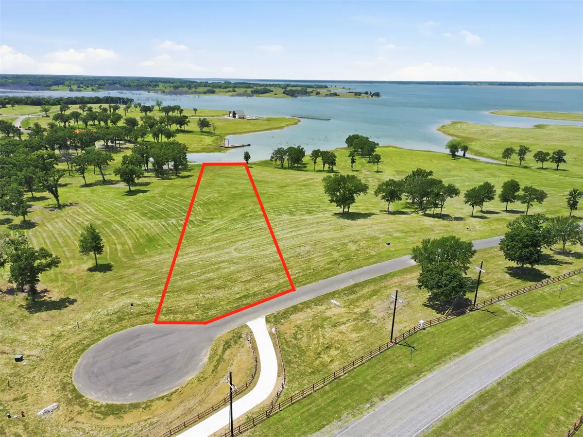 215 Lakeshore Terrace, Windom, TX 75492 - #1