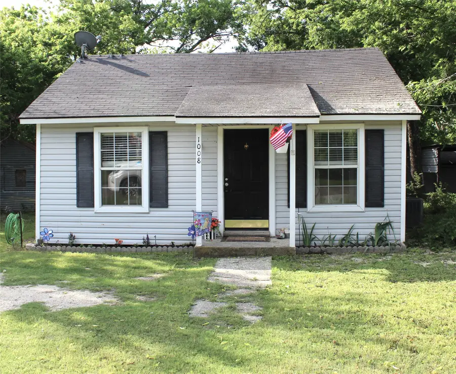 1008 W Mcneill Street, Stephenville, TX 76401 - #2