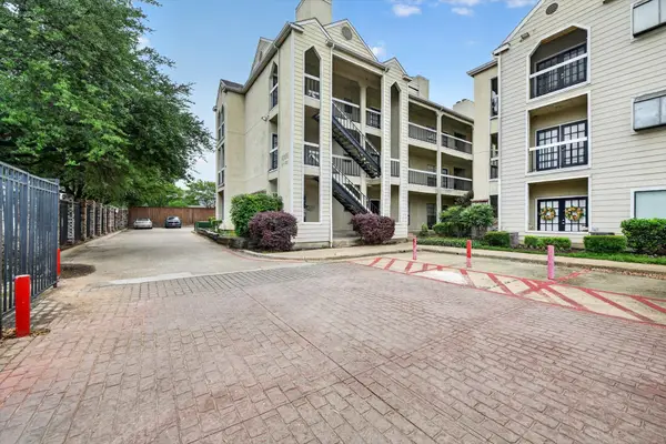 4800 W Lovers Lane #501, Dallas, TX 75209
