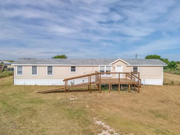104 Layfield Lane, New Fairview, TX 76078