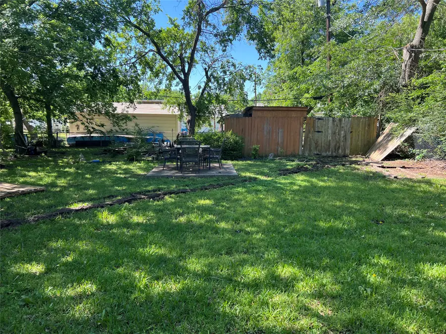 2220 E Jackson Street, Paris, TX 75460 - #3