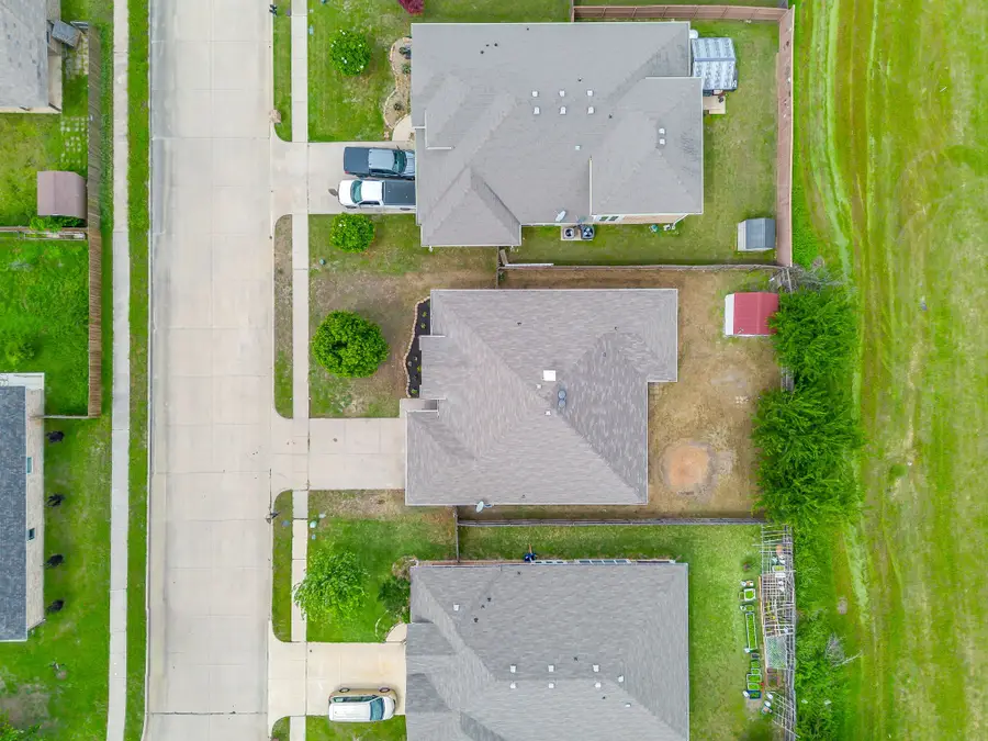 602 Boulder Creek Drive, Alvarado, TX 76009 - #3