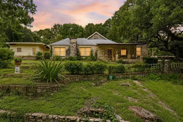 3722 N 27th Street, Waco, TX 76708
