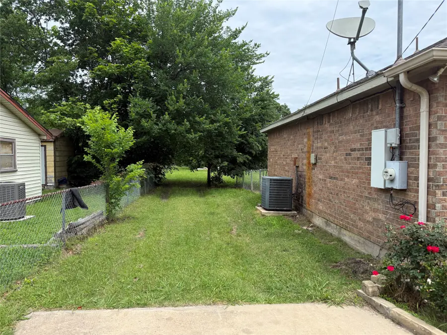 10937 Rockstone Drive, Balch Springs, TX 75180 - #3
