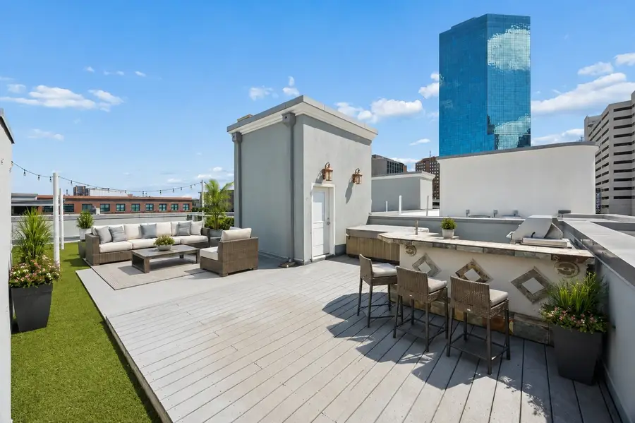 408 E 6th Street, Fort Worth, TX 76102 - #2