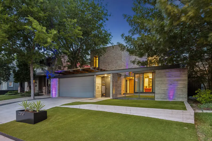 2010 Mcmillan Avenue, Dallas, TX 75206 - #2