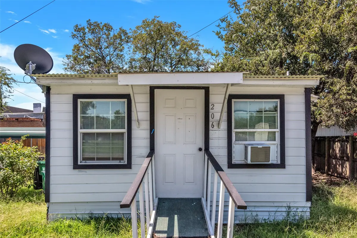 107 E 11th, Kemp, TX 75143 - #1